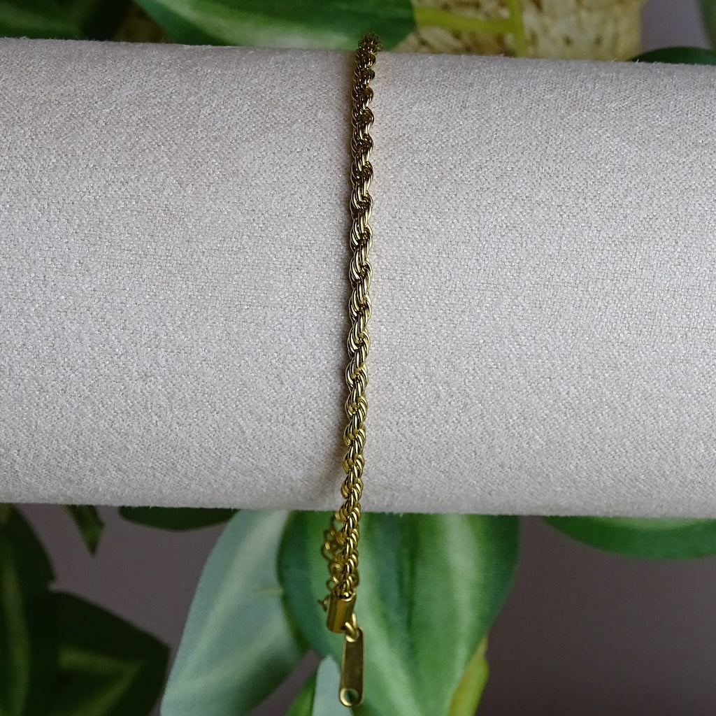 Bracelet torsadé en acier inoxydable - Élégance intemporelle