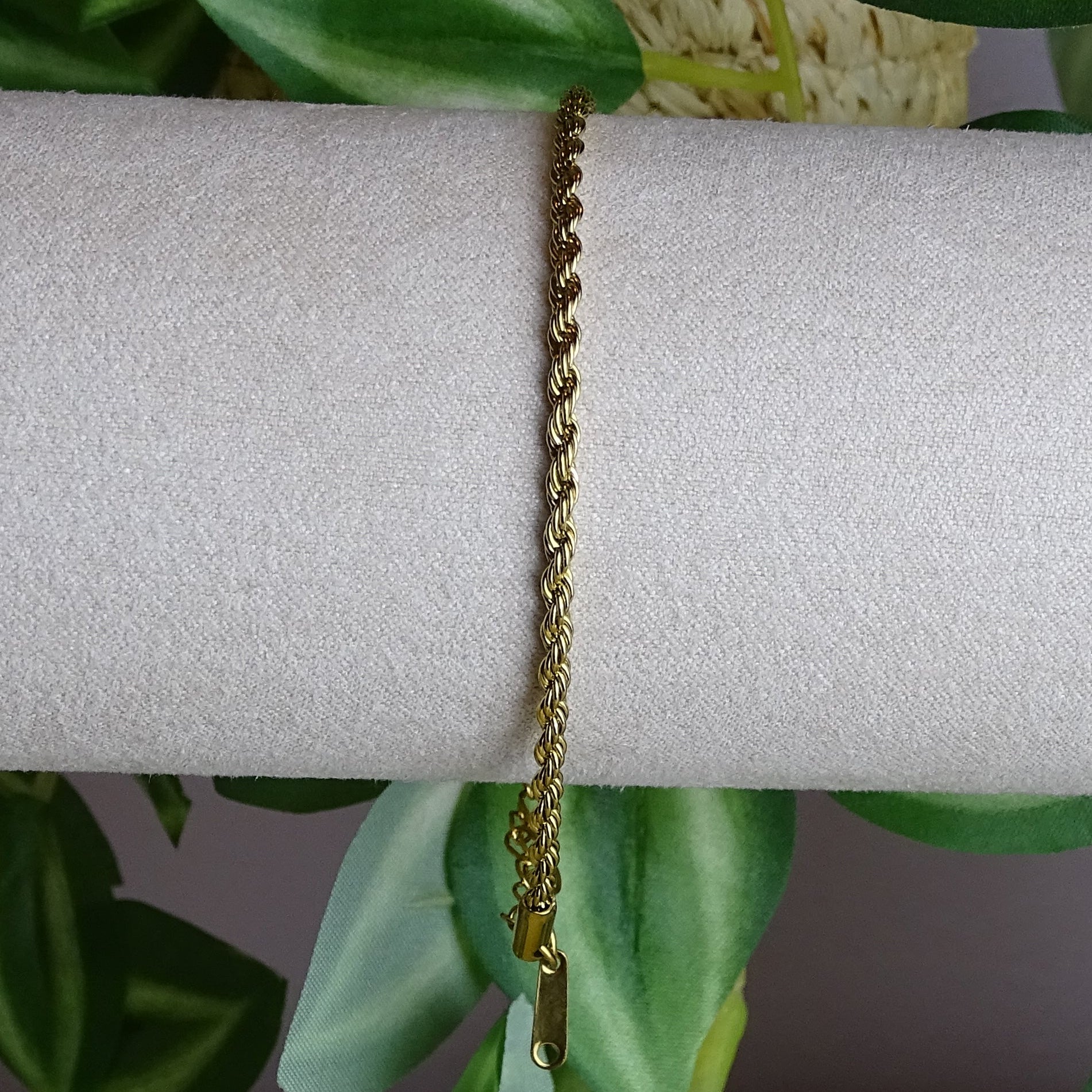 Bracelet torsadé en acier inoxydable - Élégance intemporelle