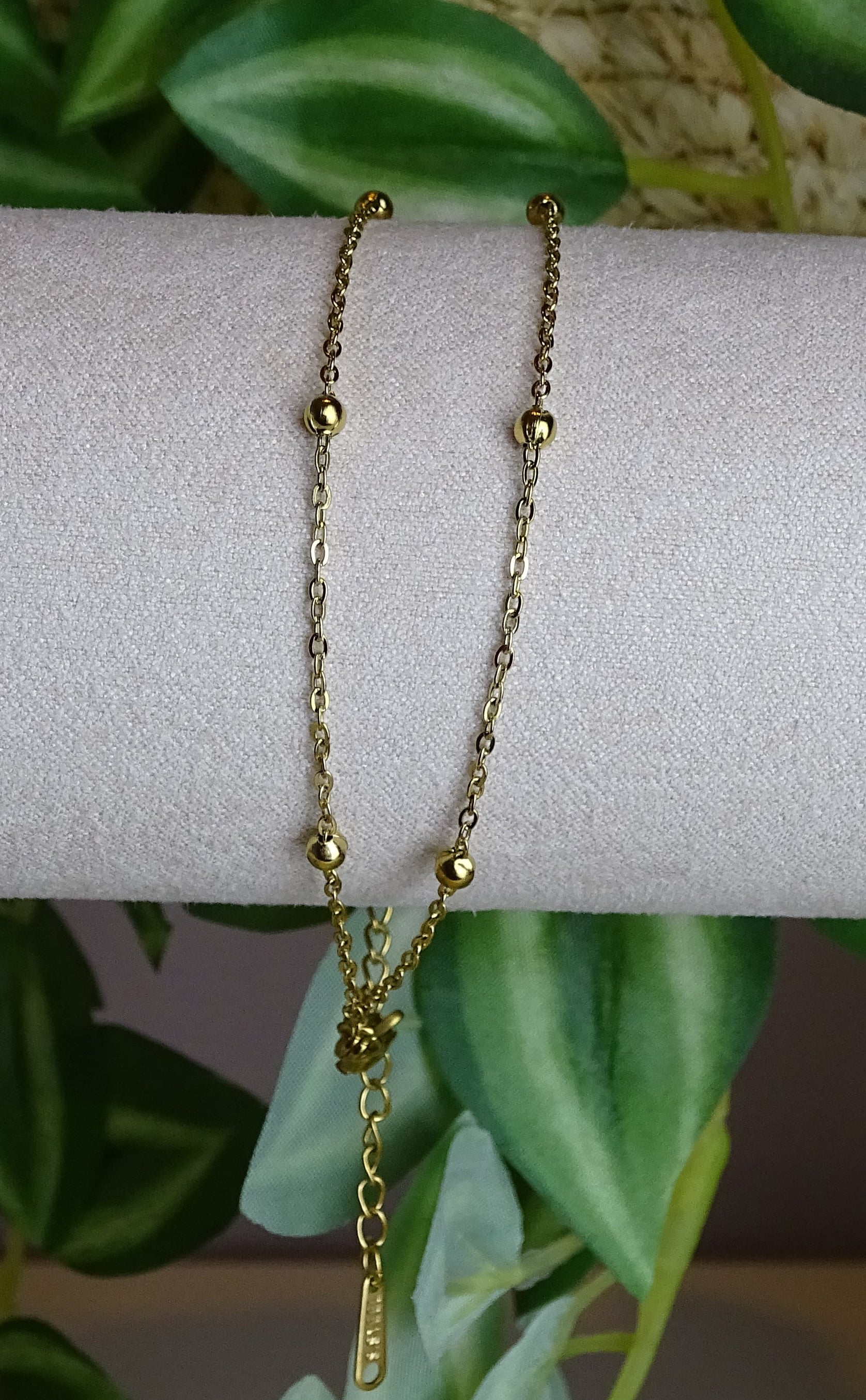 ✨ Bracelet double chaîne & perles – Élégance délicate ✨