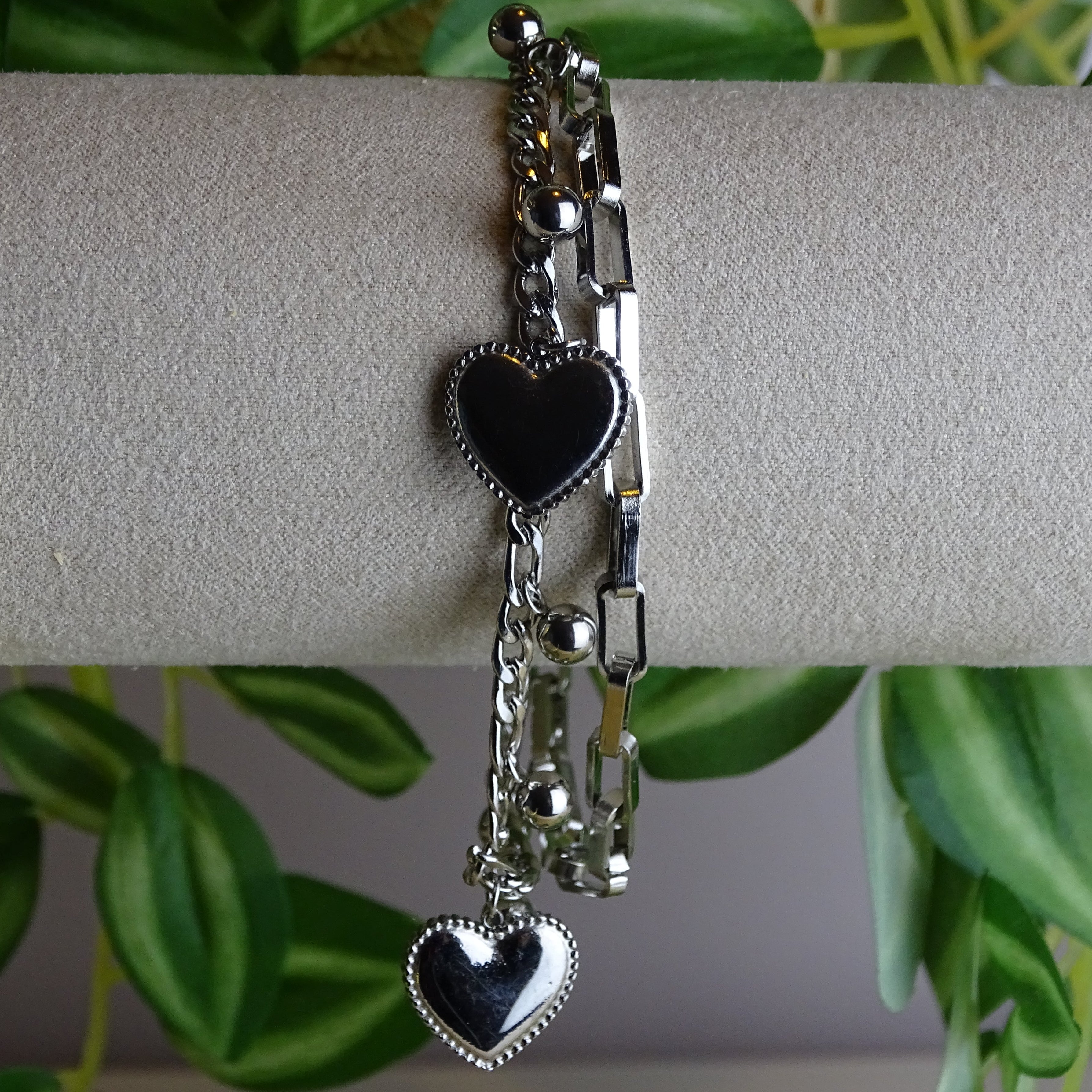 ✨ Bracelet multi-chaînes en acier inoxydable – Élégance moderne ✨