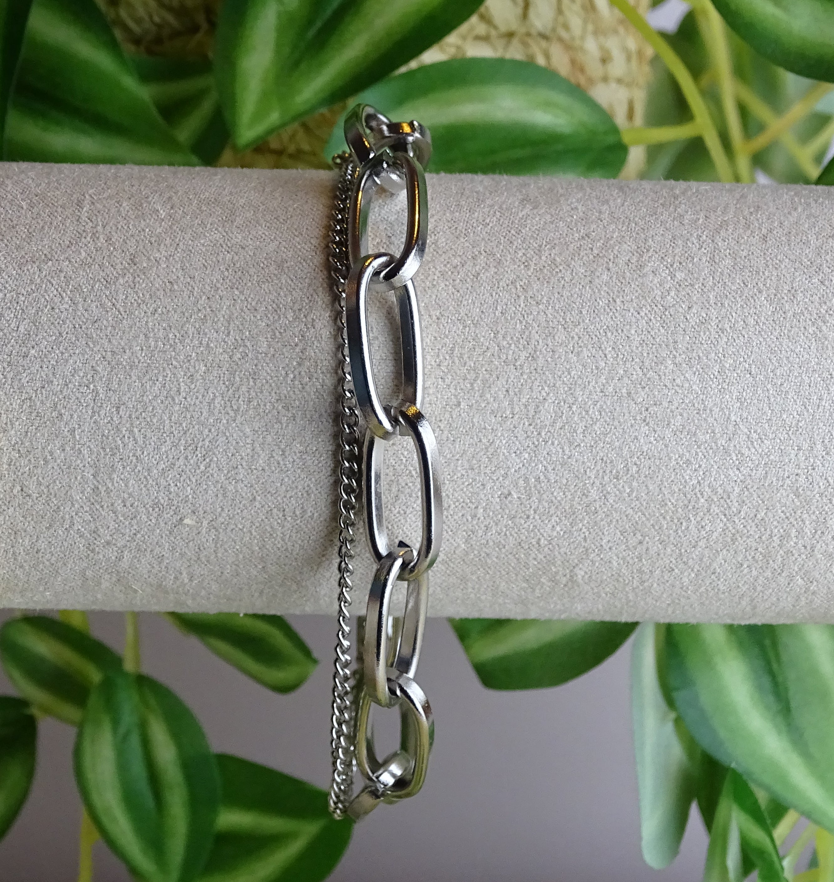 ✨ Bracelet maillons & chaîne – Élégance moderne argentée ✨