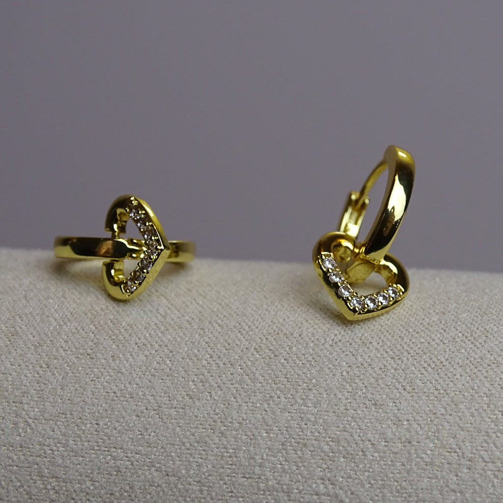 ✨ Boucles d’oreilles créoles cœur & éclats – Féminité lumineuse ✨