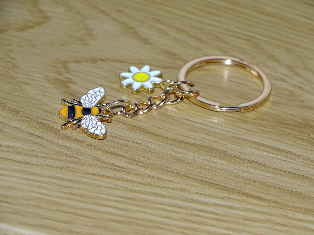 ✨Porte-clés abeille & marguerite doré – Style délicat et nature • Zélya ✨