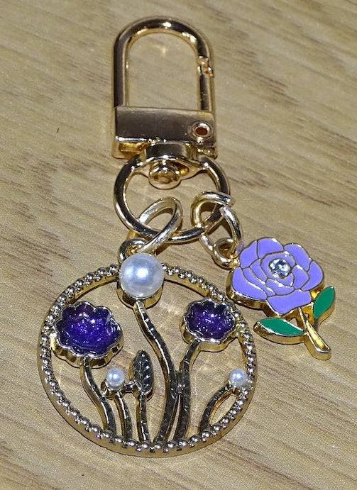 ✨Porte-clés fleuri aux notes poétiques - Charme délicat et raffiné • Rosélya✨