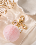 ✨ Porte-clés pompon rose & ourson – Charme doux et tendance • Lunira ✨