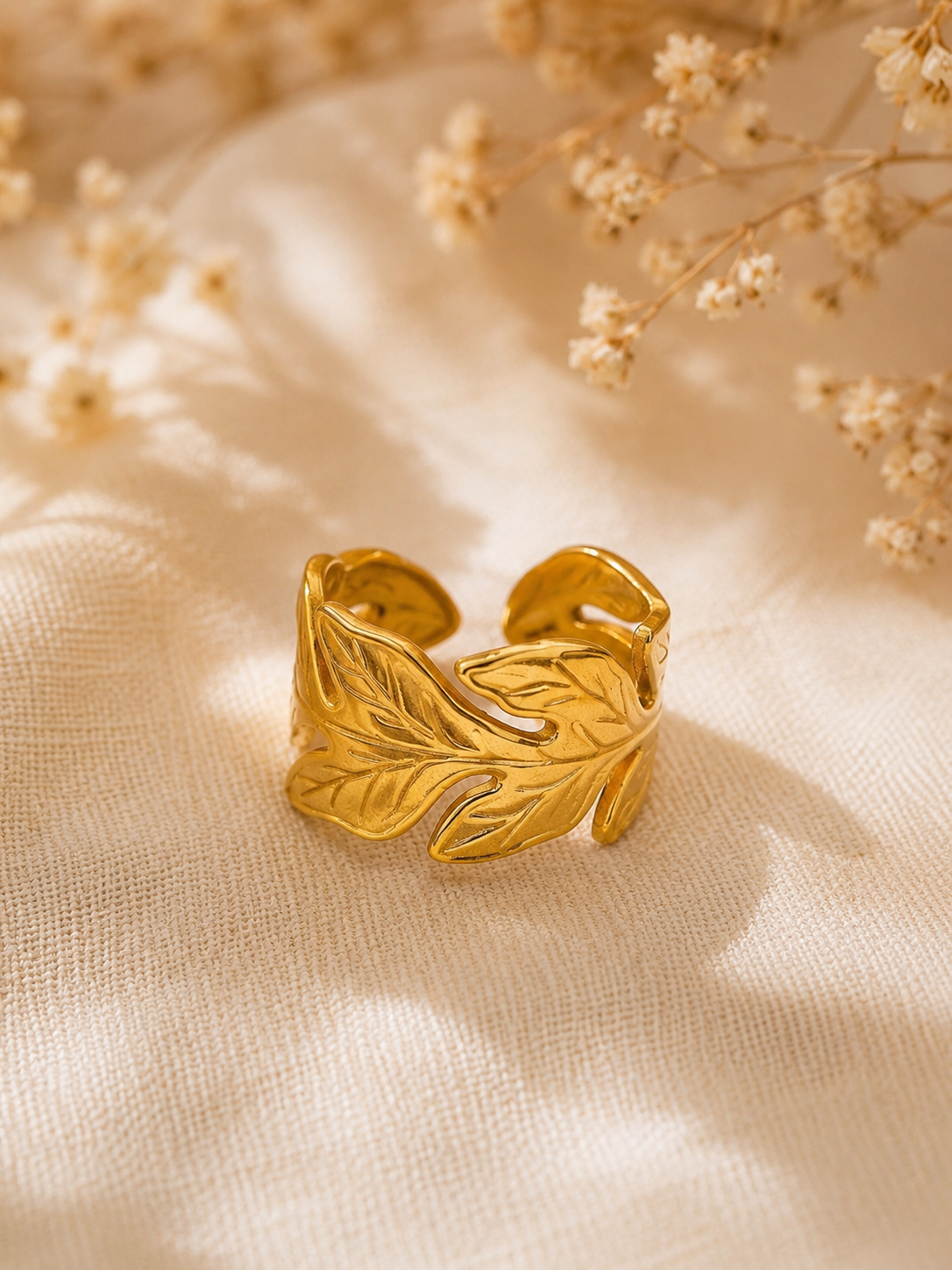 ✨ Bague feuille dorée – Élégance naturelle ✨