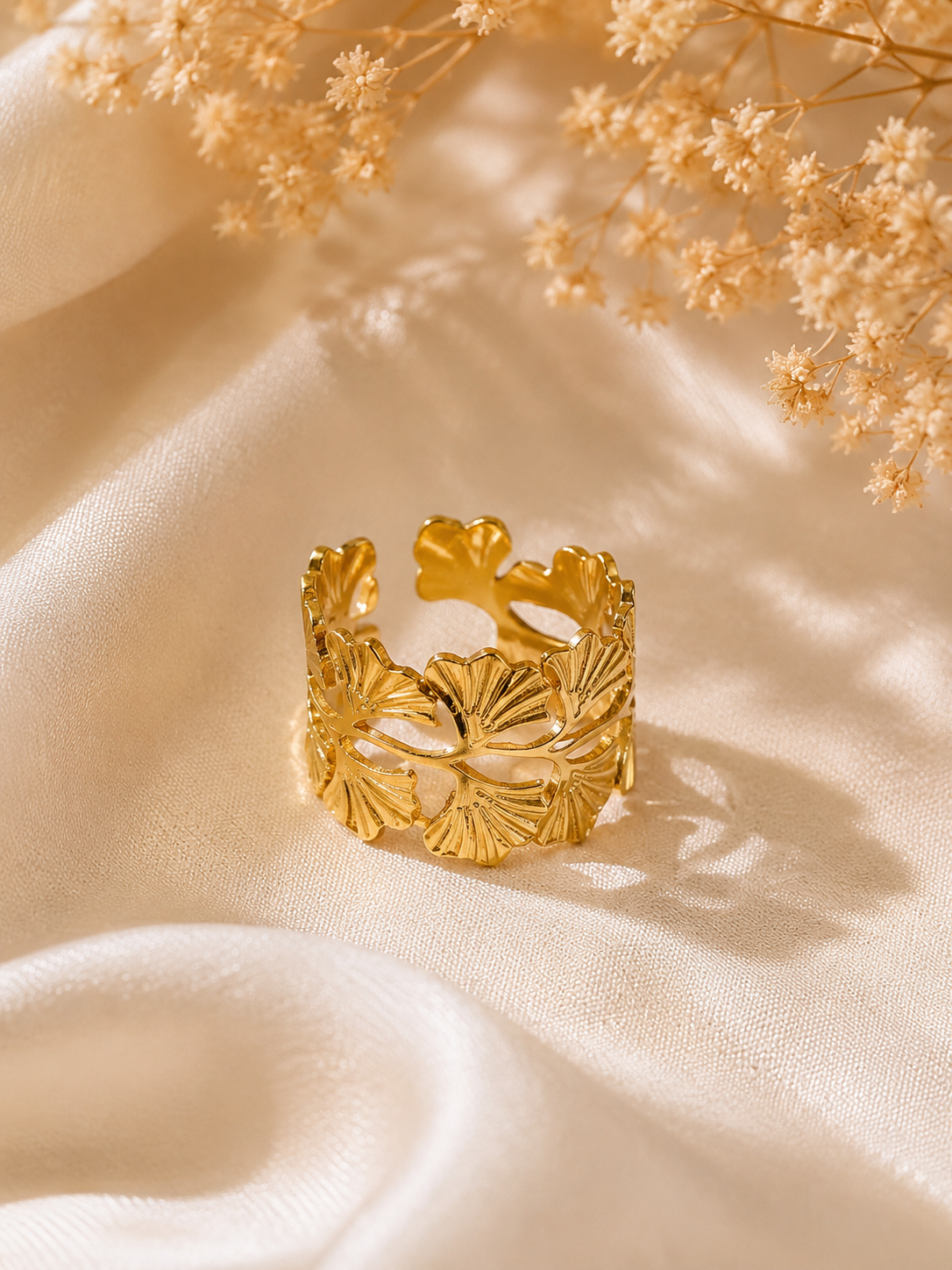✨ Bague feuilles dorées – Charme naturel & raffiné ✨