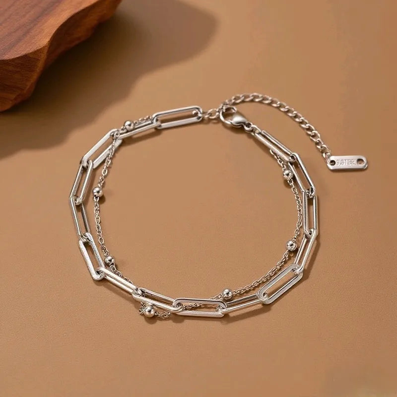 ✨ Bracelet multi-chaînes en acier inoxydable – Style minimaliste • Alyra✨