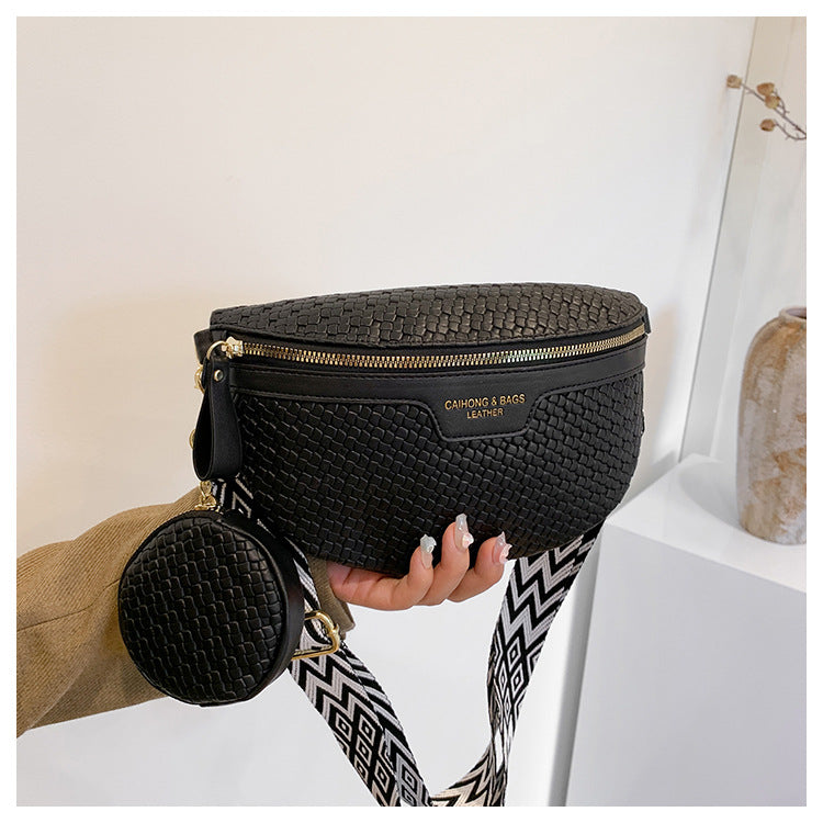 ✨ Sac banane bandoulière noir texturé – Tendance & ultra pratique ✨
