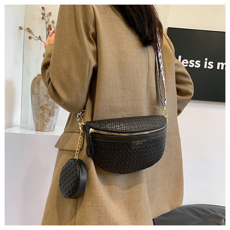 ✨ Sac banane bandoulière noir texturé – Tendance & ultra pratique ✨